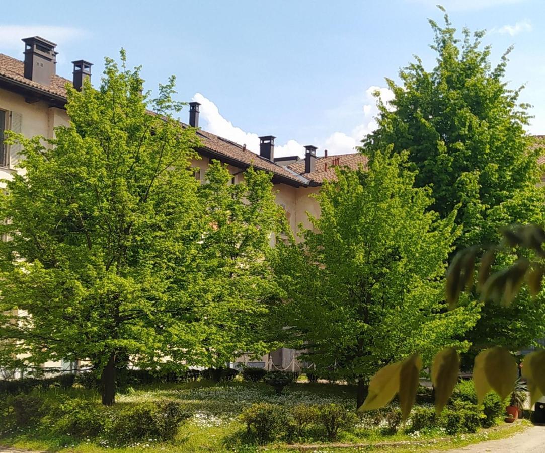 Scalo Al Castello Leilighet Locate di Triulzi Eksteriør bilde